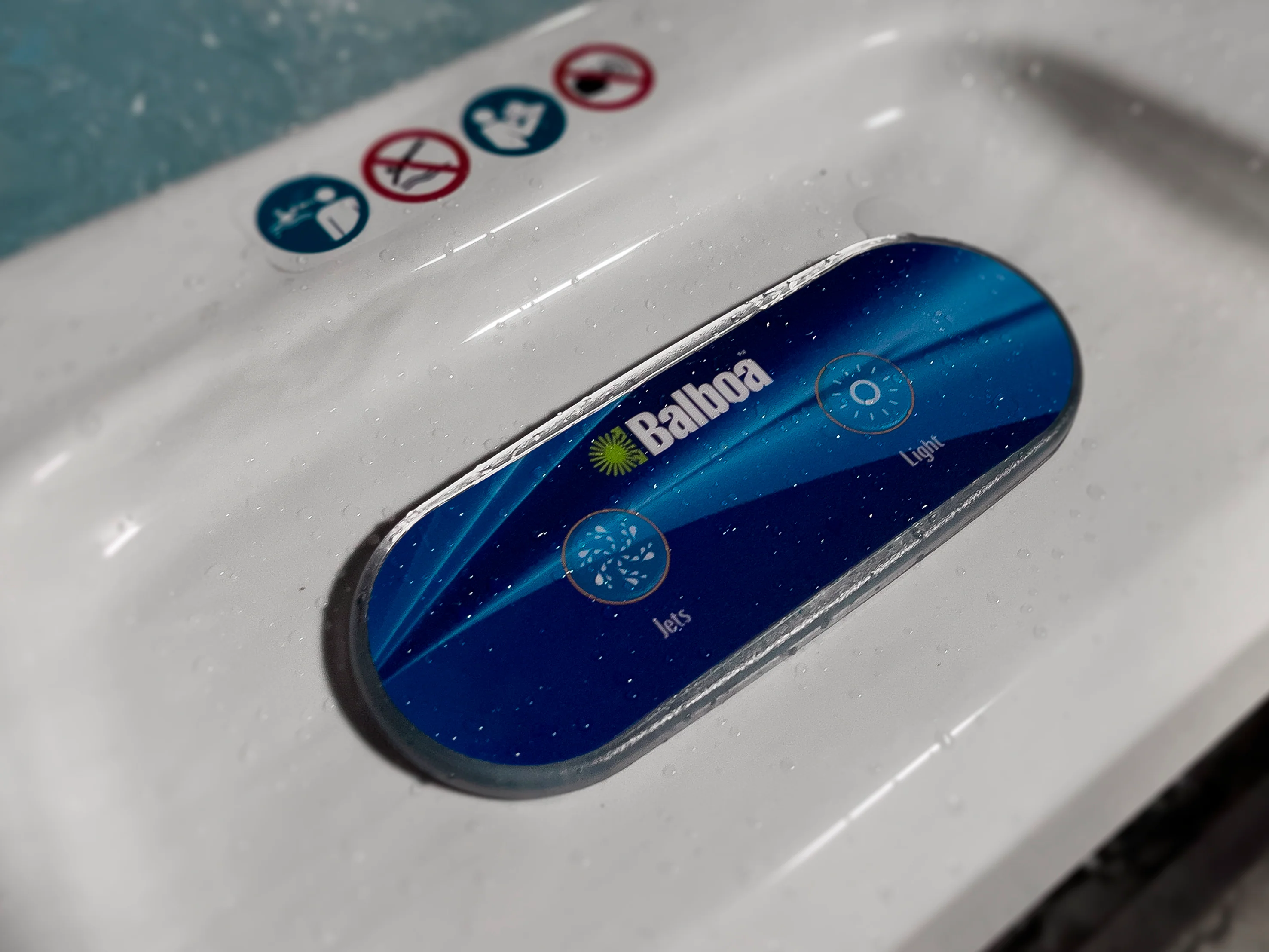 Outdoor Living Escape Hot Tub - Image 11