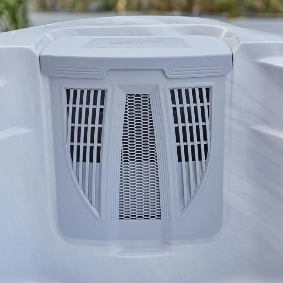 Aquasolus The Zephyr Hot Tub - Image 4