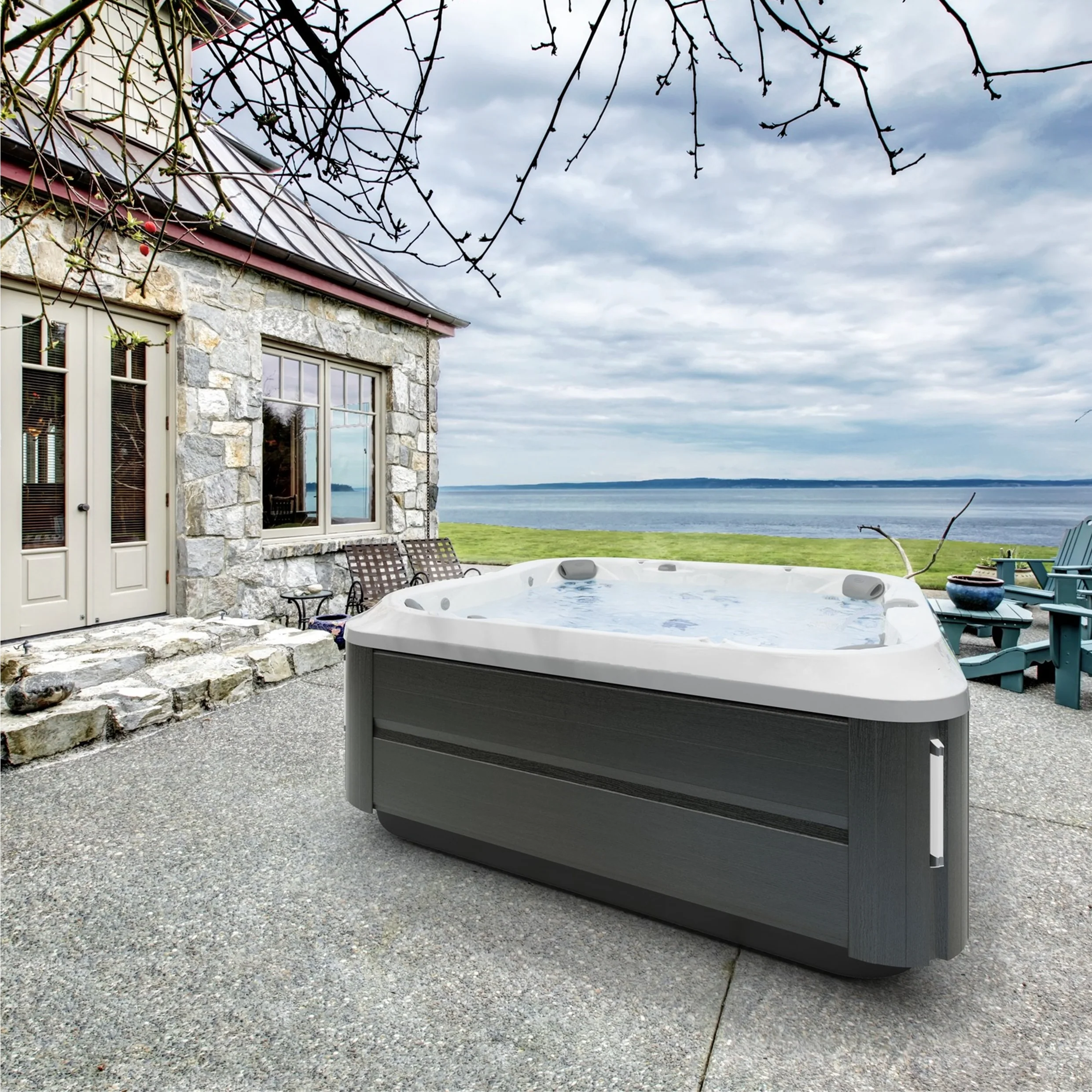 Jacuzzi® J385IP™ Hot Tub - Image 8