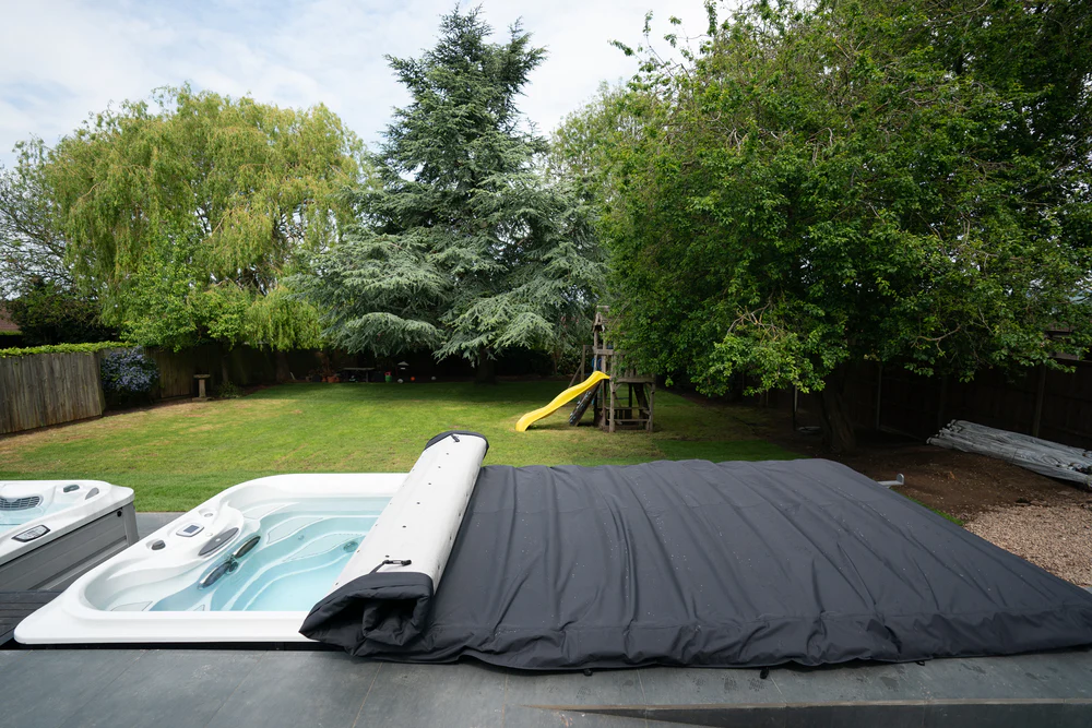 Jacuzzi® PowerPro™ J-19™ Swim Spa - Image 6