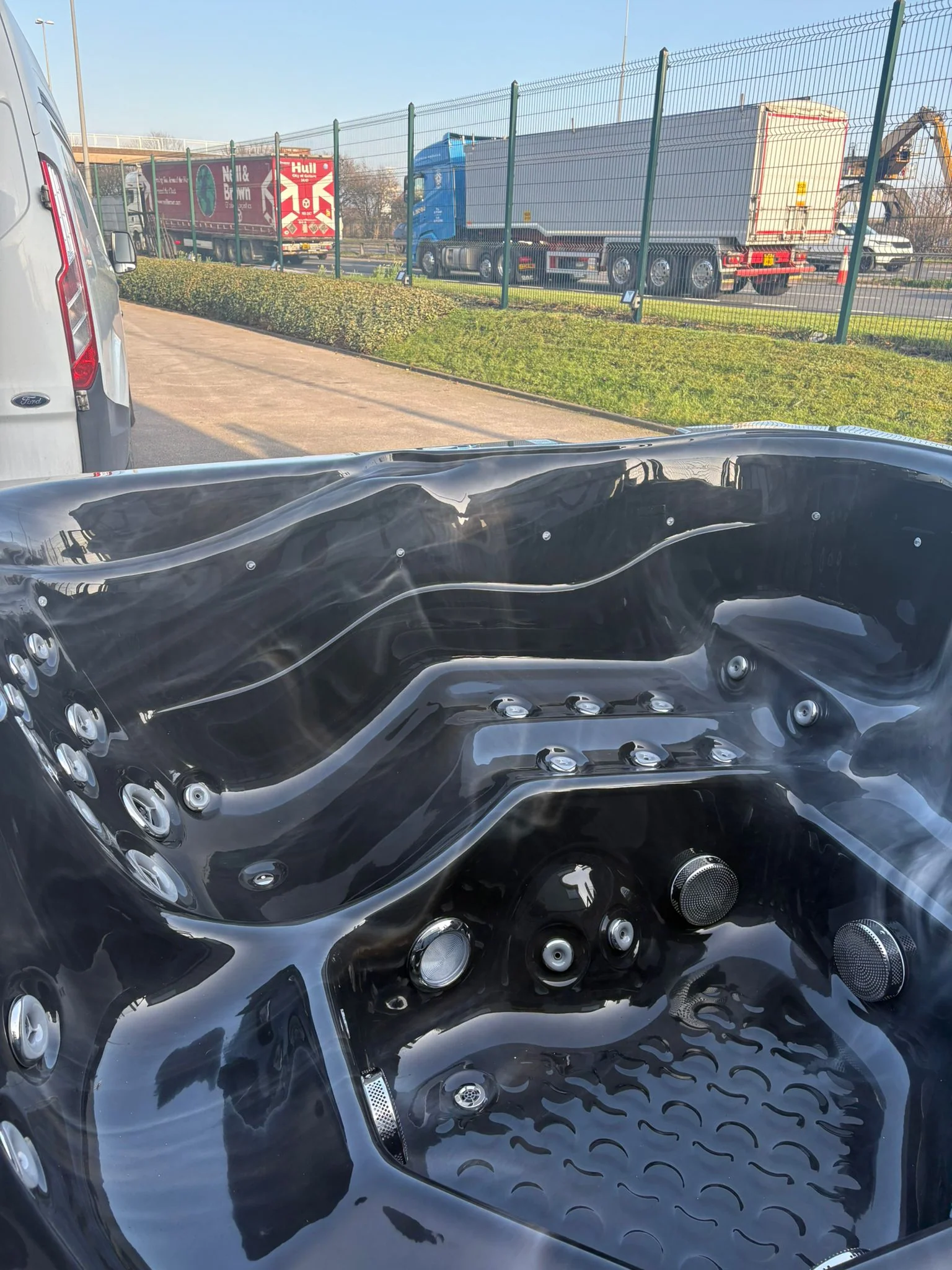 Outdoor Living Haven Hot Tub - Image 6