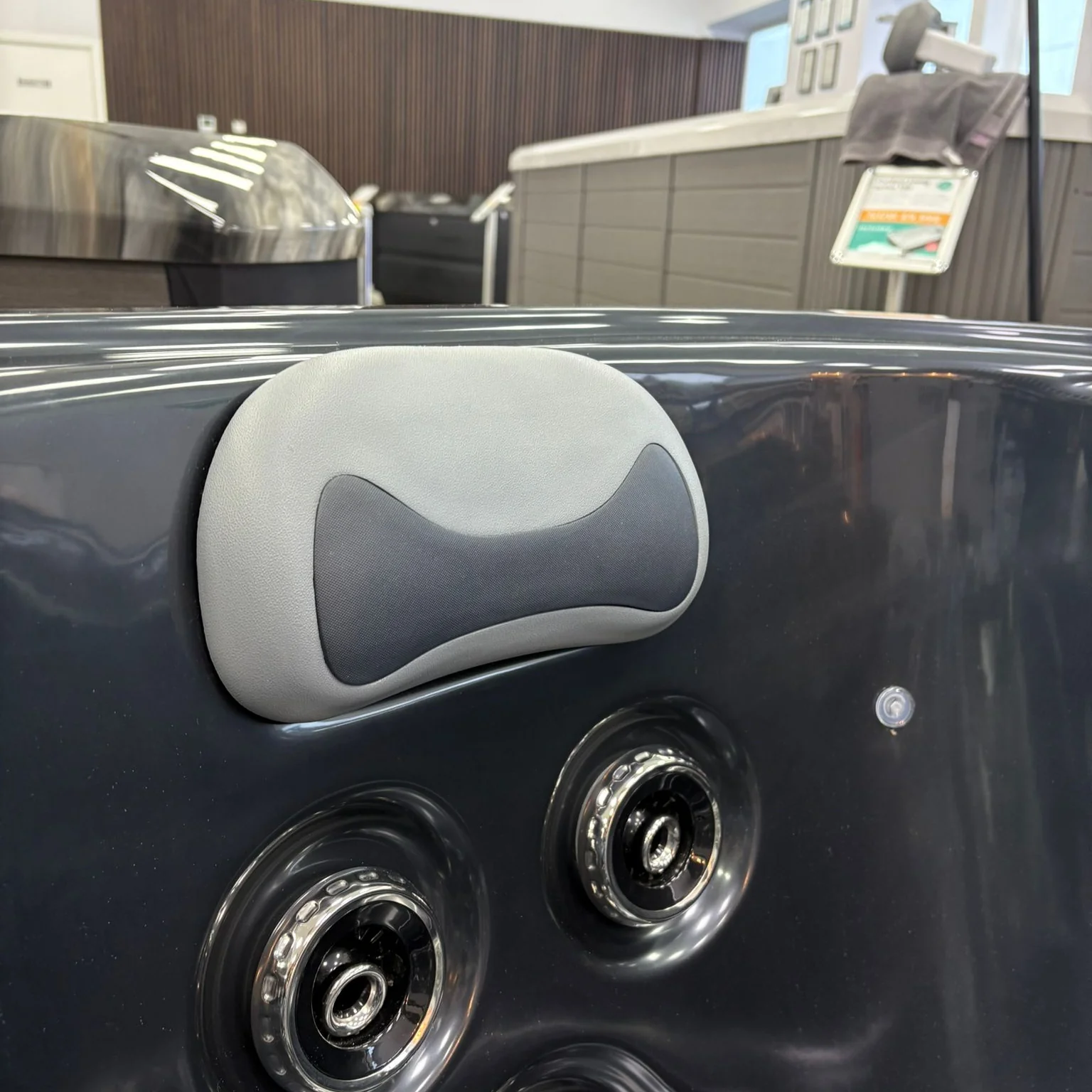 Platinum Spas Tahiti Hot Tub - Image 5